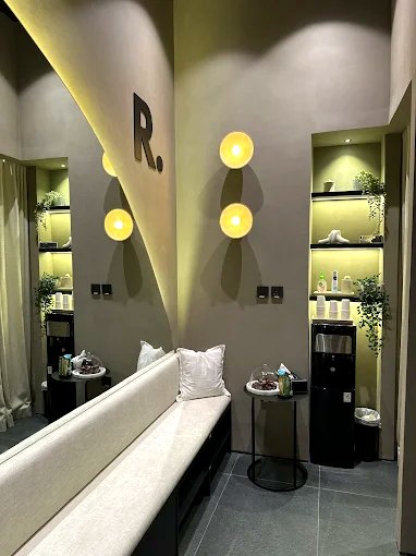 The Reformr — Abu Dhabi Mall 2