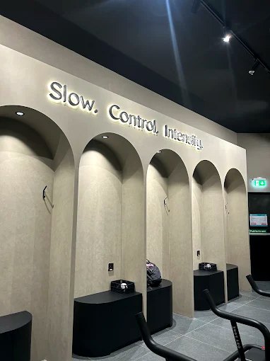 The Reformr — Abu Dhabi Mall 4